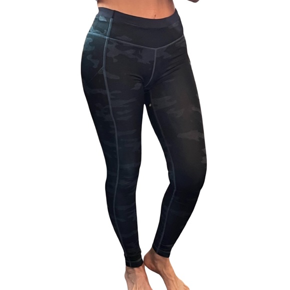lululemon athletica Pants - Lululemon leggings Speed Tight II, Heathered Texture Lotus Camo Blue. EUC.